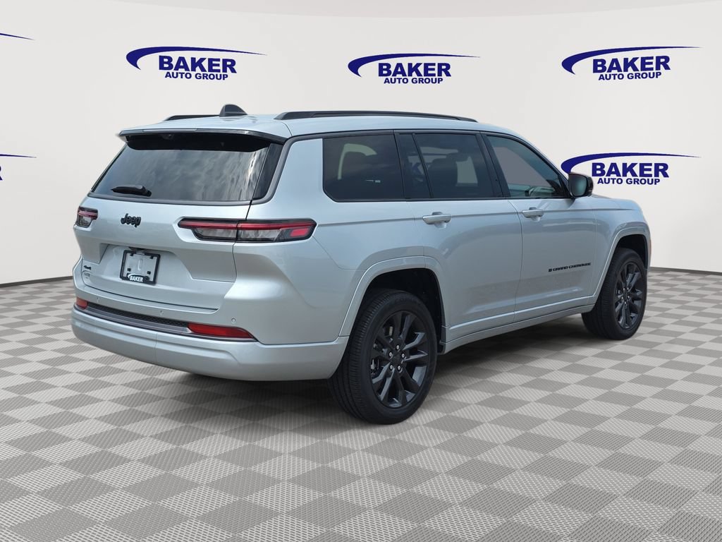 New 2026 Jeep Grand Cherokee L Limited AWD/4WD image 3