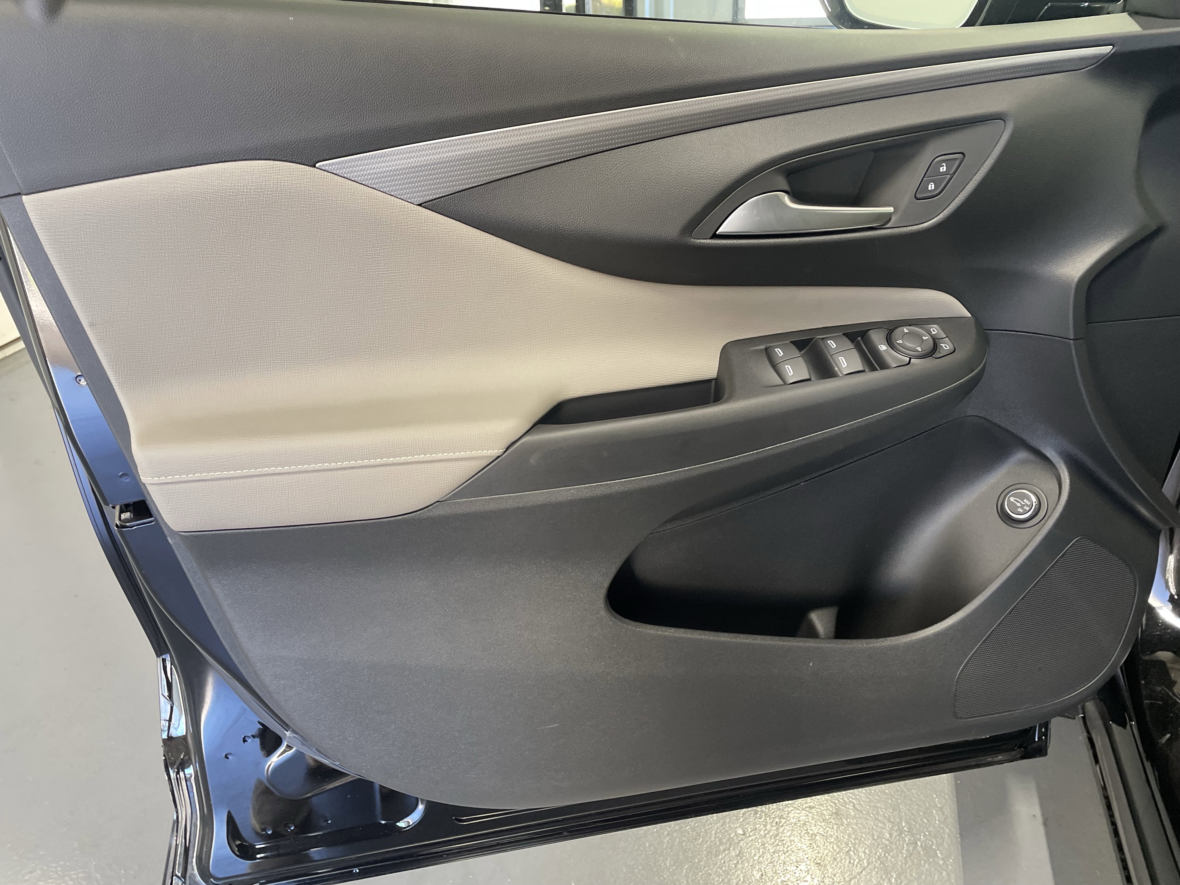 New 2026 Buick Envista Avenir image 14