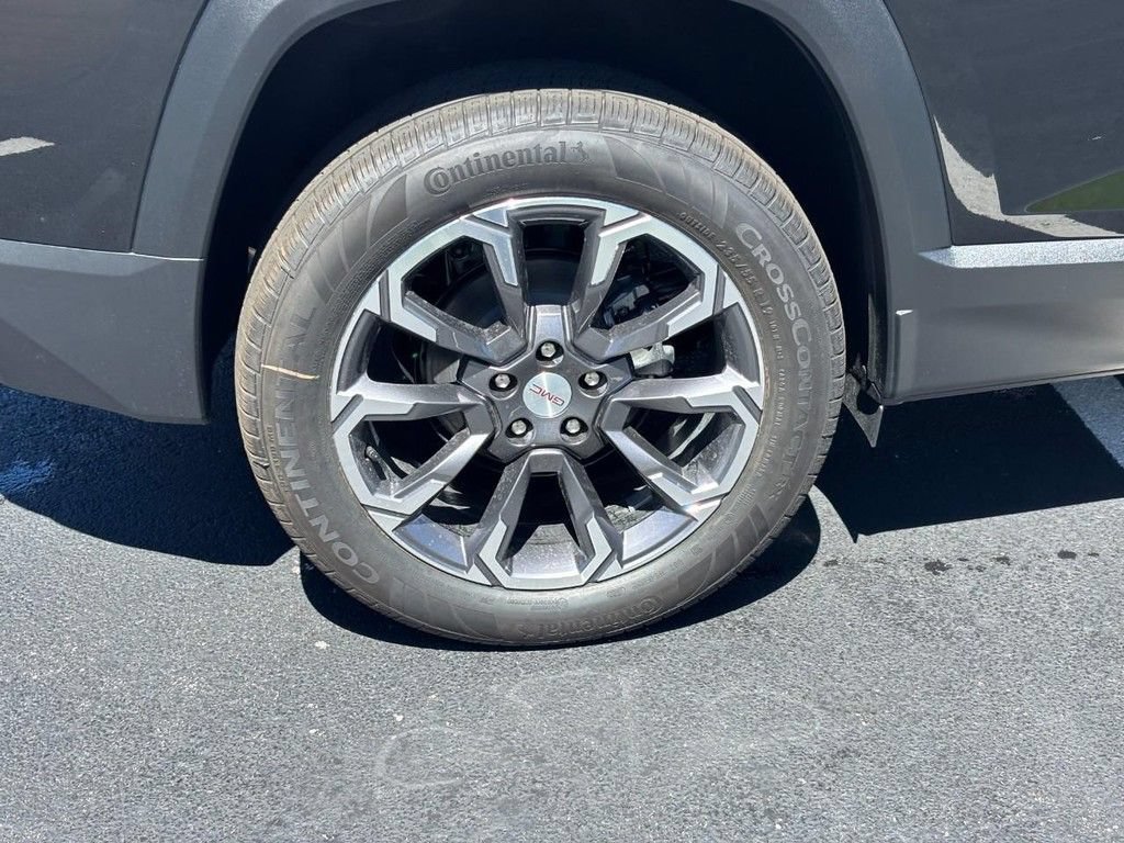 New 2026 GMC Terrain Elevation w/ Elevation Premium Package FWD image 4