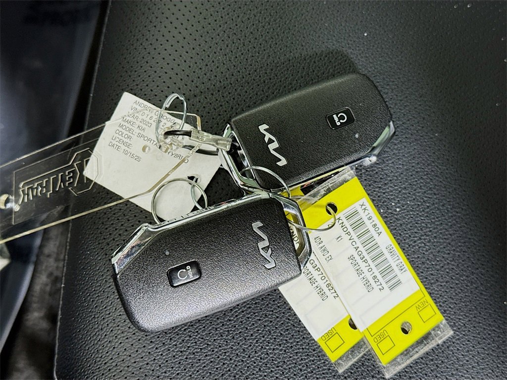 Certified 2023 Kia Sportage EX w/ EX Premium Package image 35