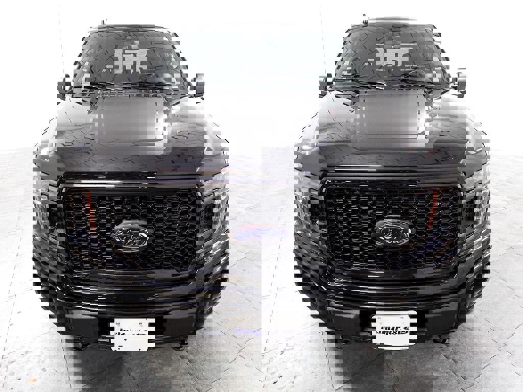 Used 2020 Ford F150 XLT w/ Equipment Group 302A Luxury AWD/4WD image 2