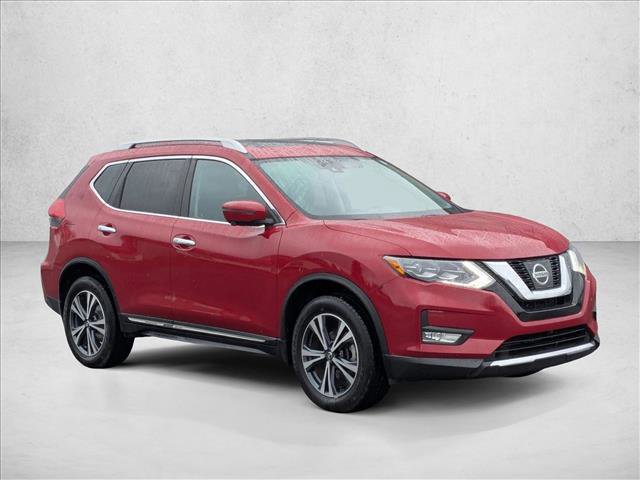 Used 2017 Nissan Rogue SL w/ SL Premium Package image 3