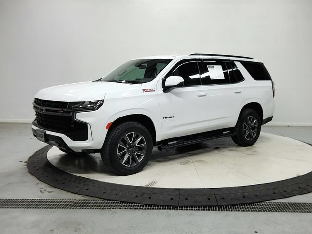 Used 2022 Chevrolet Tahoe Z71 w/ Luxury Package AWD/4WD image 4