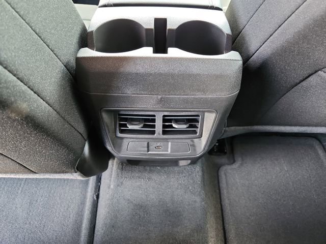 New 2026 GMC Canyon Elevation w/ LPO, Black Badging Package RWD image 11