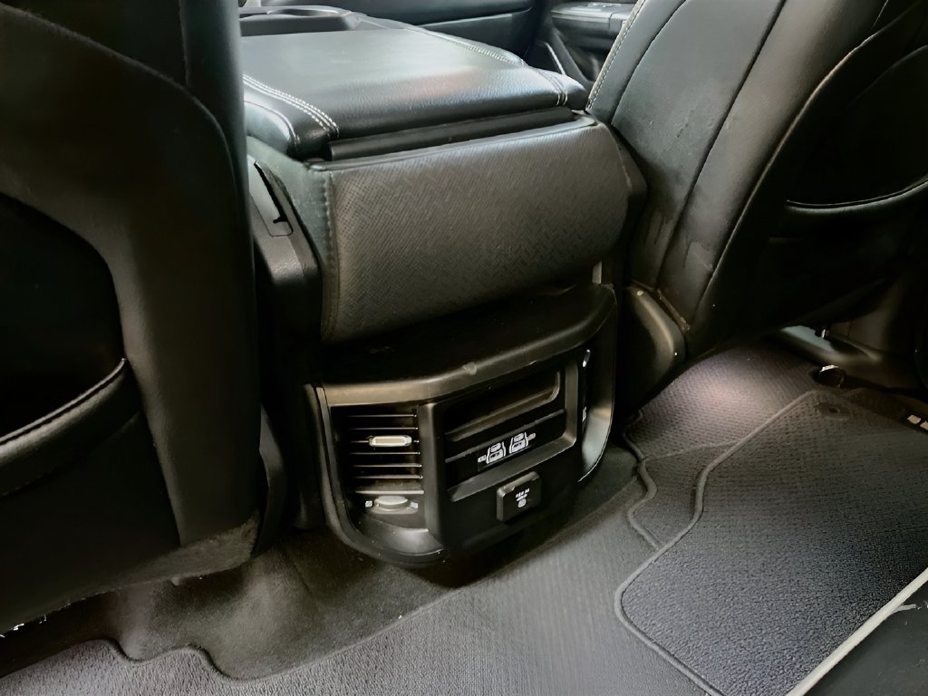 Used 2021 RAM 1500 Laramie AWD/4WD image 24