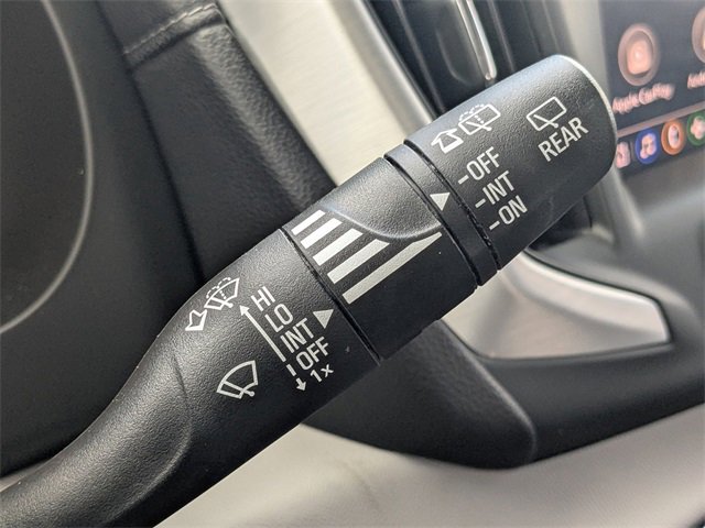 Used 2023 GMC Terrain SLE w/ Driver Convenience Package image 27