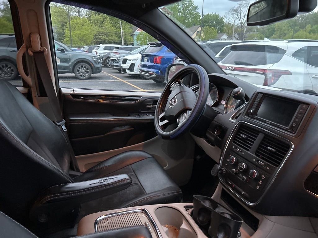 Used 2019 Dodge Grand Caravan SXT FWD image 8