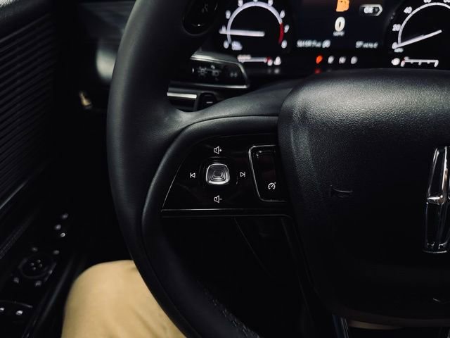 Used 2022 Lincoln Corsair AWD w/ Equipment Group 101A image 26