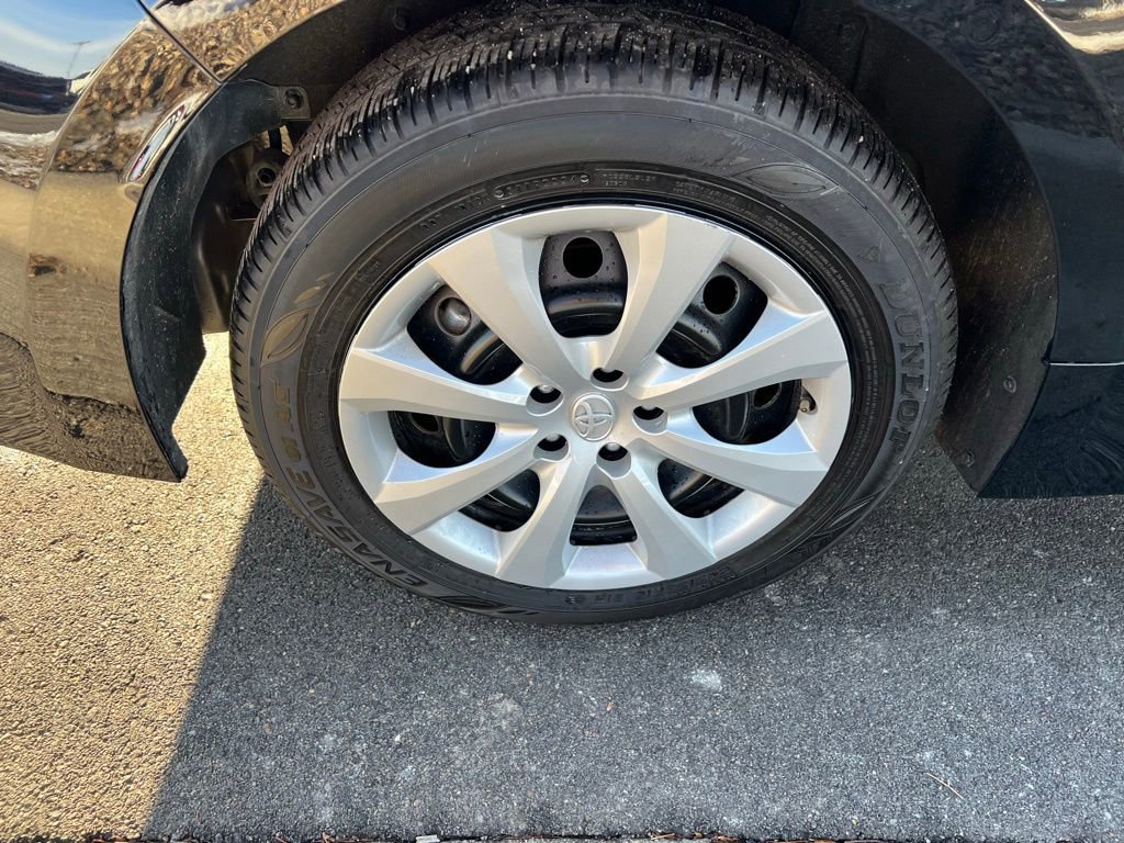 Used 2024 Toyota Corolla LE image 10