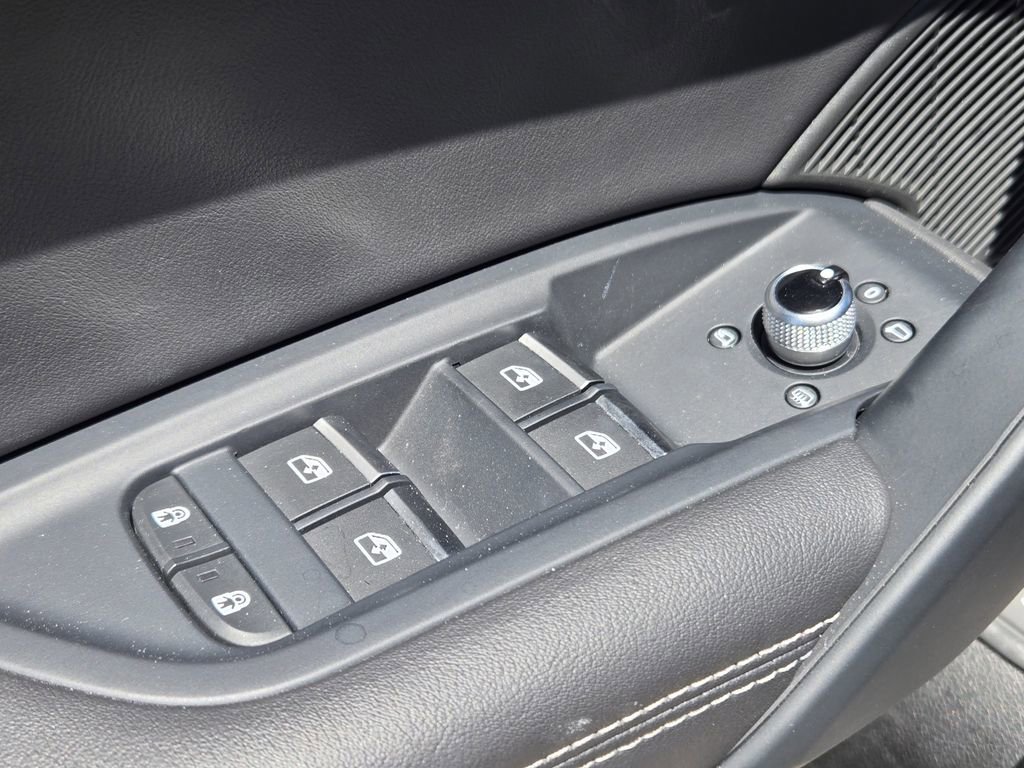 Certified 2023 Audi Q5 2.0T Premium Plus w/ Premium Plus Package image 31