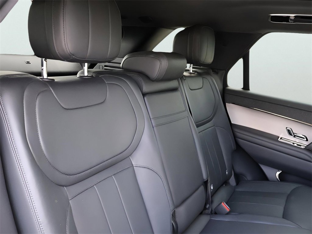 Used 2024 Land Rover Range Rover Sport Dynamic SE image 13