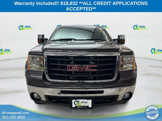 Used 2010 GMC Sierra 2500 SLE w/ SLE Preferred Package image 2