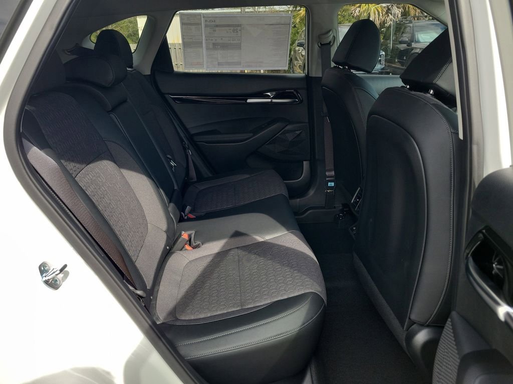New 2026 Kia Seltos S AWD/4WD image 12