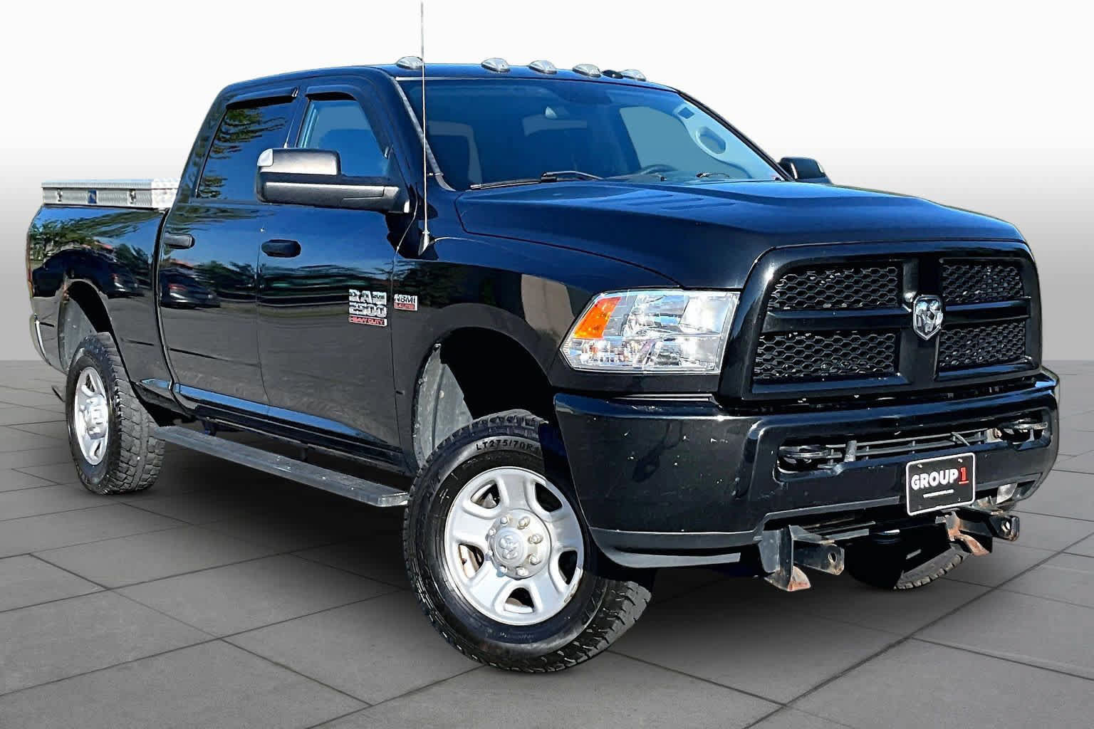 Used 2018 RAM 2500 Tradesman w/ Snow Chief Group AWD/4WD image 3