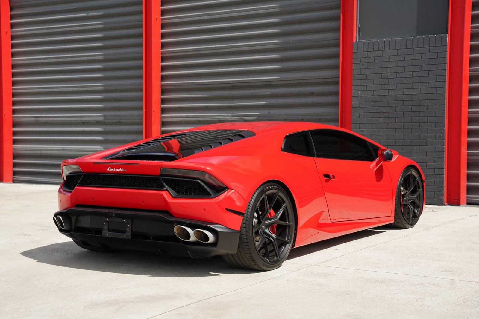 Used 2019 Lamborghini Huracan LP 580-2 image 7