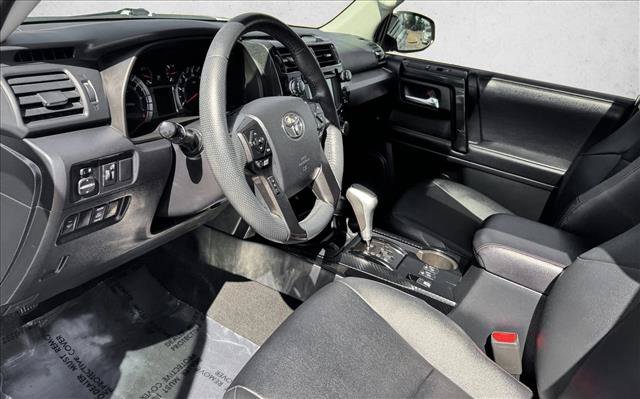 Certified 2019 Toyota 4Runner TRD Off-Road Premium AWD/4WD image 12
