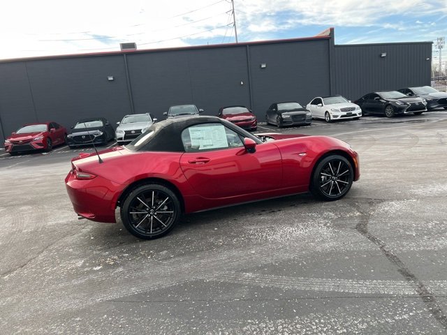 New 2025 MAZDA MX-5 Miata Grand Touring w/ Weather Package image 6