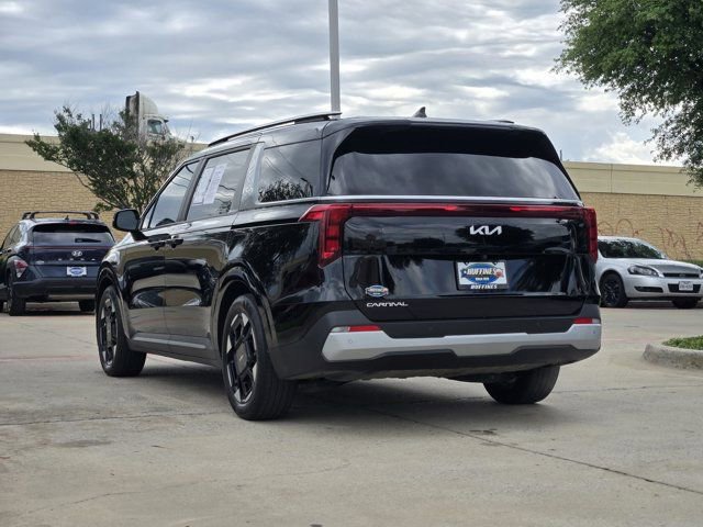 Certified 2026 Kia Carnival EX FWD image 6
