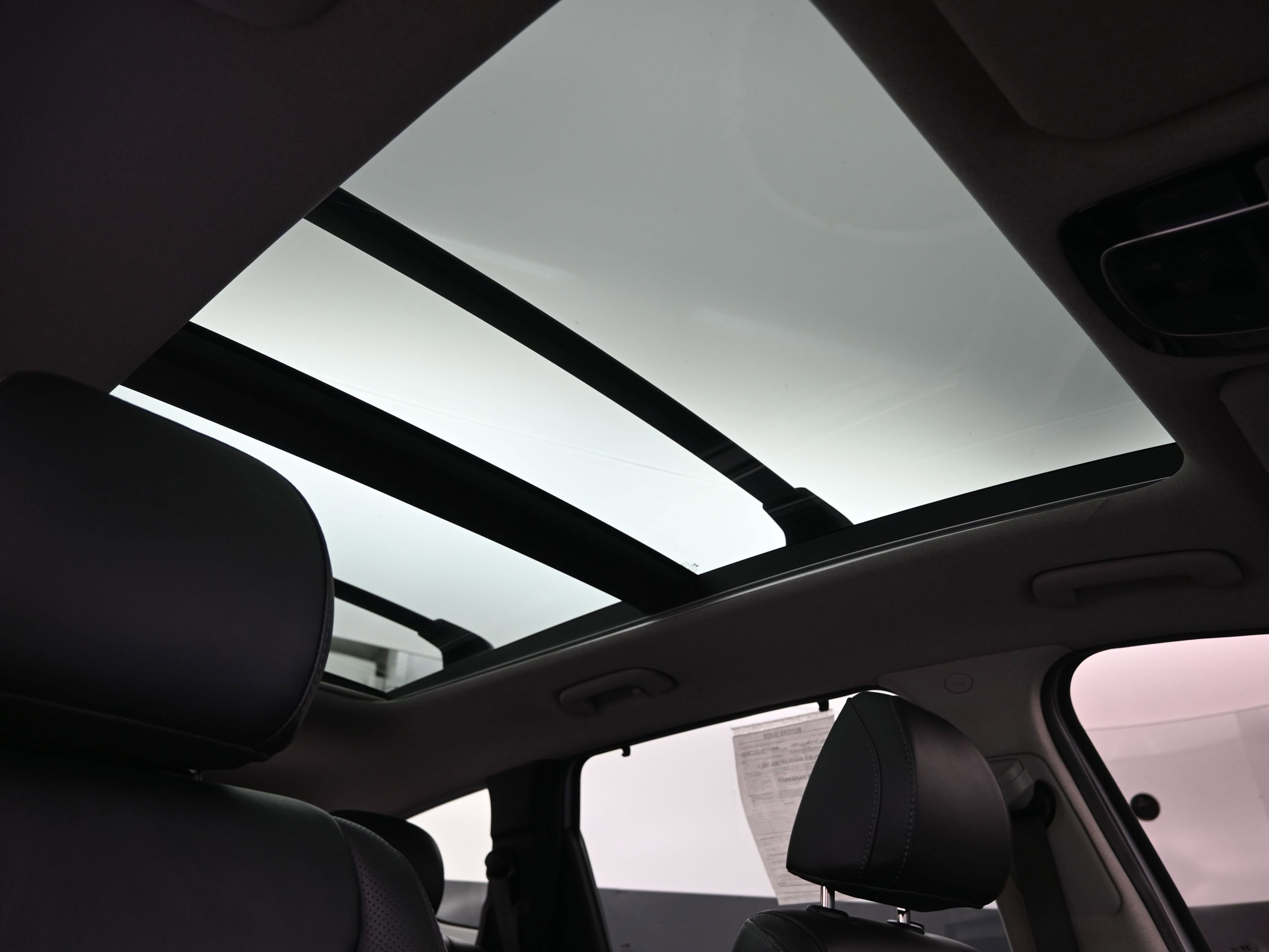 Used 2022 Hyundai Santa Fe Limited image 28