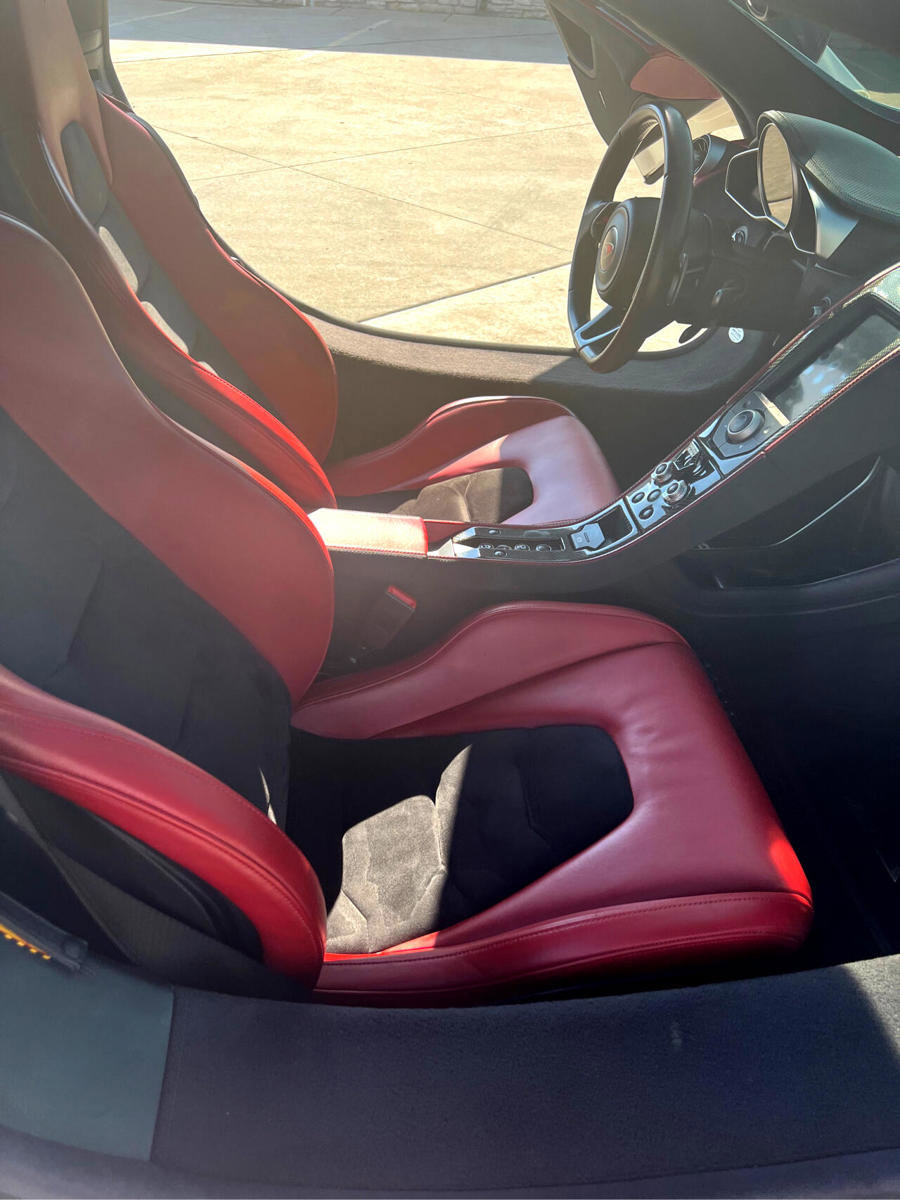 Used 2012 McLaren MP4-12C Coupe image 17