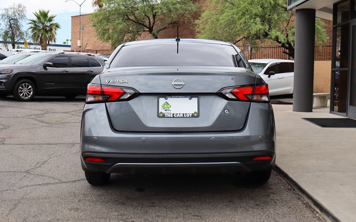 Used 2024 Nissan Versa S w/ Trunk Package FWD image 11
