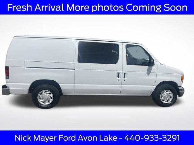 Used 2002 Ford E-150 and Econoline 150 RWD image 8
