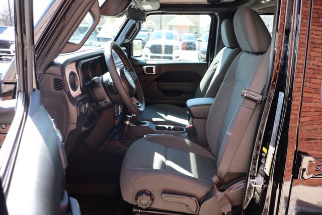 New 2026 Jeep Gladiator Willys image 11