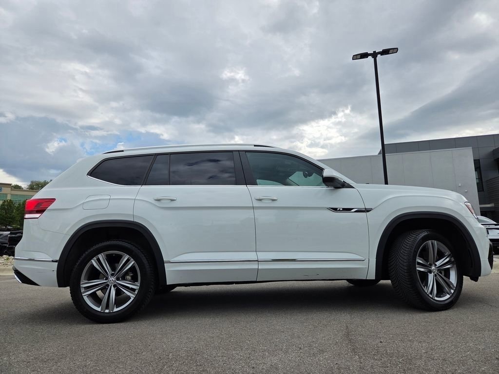 Used 2018 Volkswagen Atlas SEL w/ R-Line Package FWD image 28