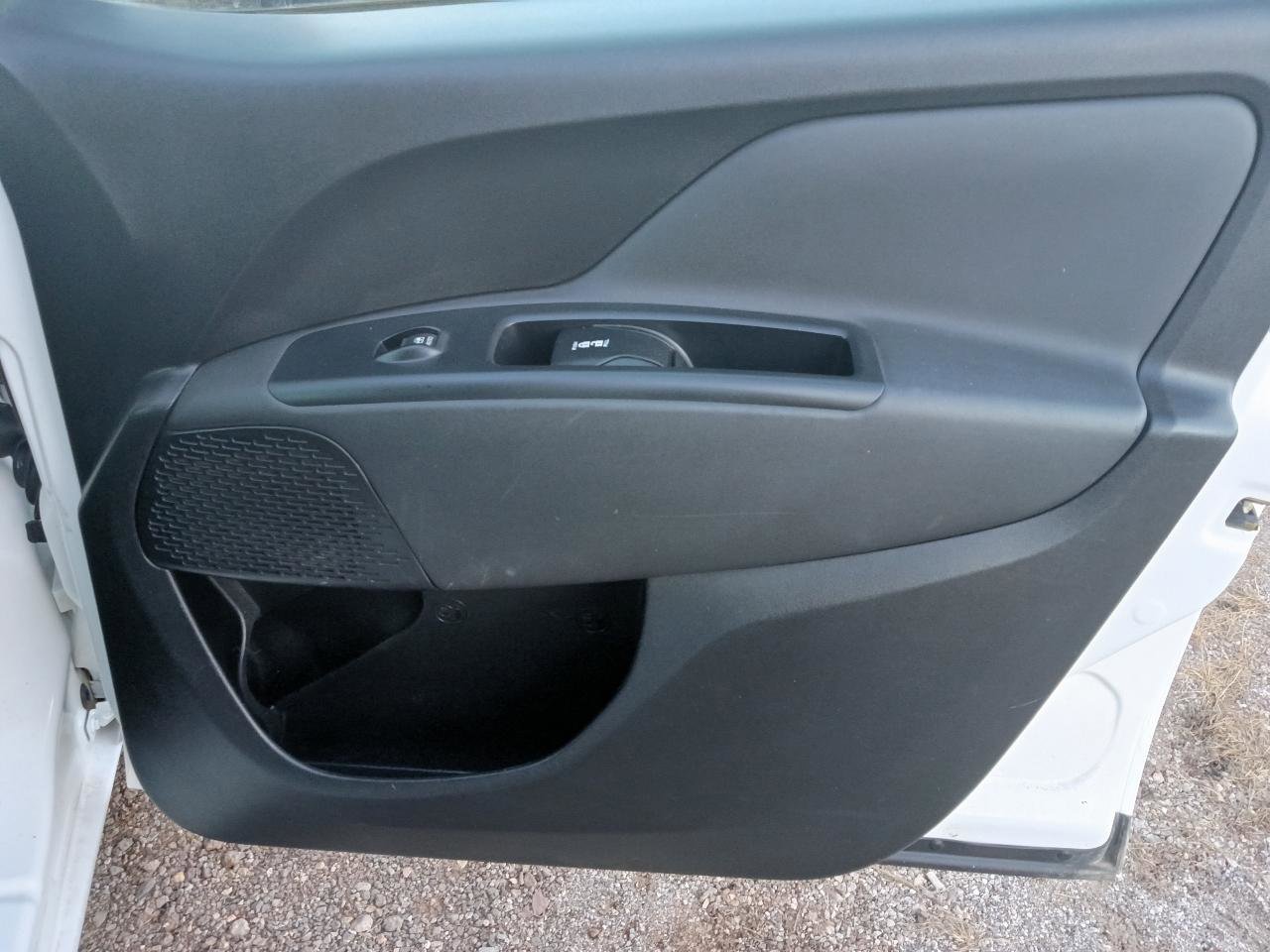 Used 2015 RAM ProMaster City Tradesman w/ Rear Back-up Camera Group image 18