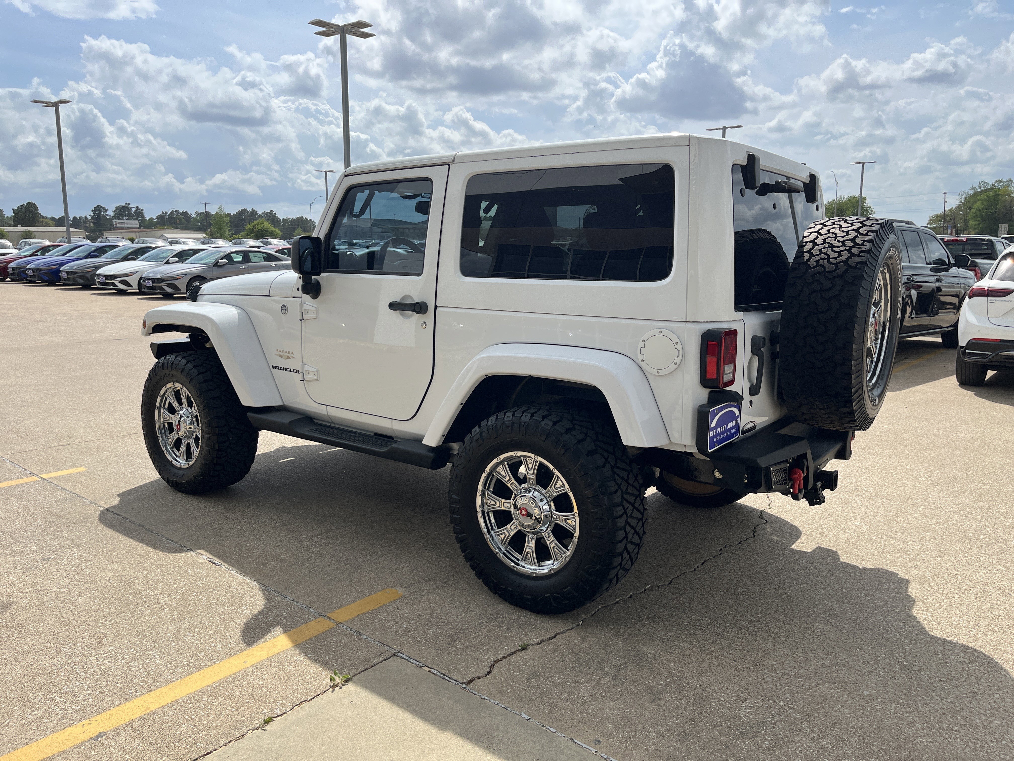 Used 2013 Jeep Wrangler Sahara image 4