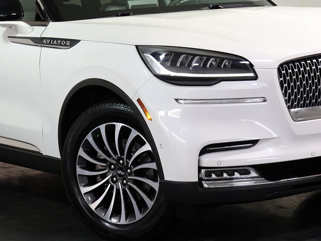 Used 2020 Lincoln Aviator Reserve w/ Equipment Group 201A AWD/4WD image 8