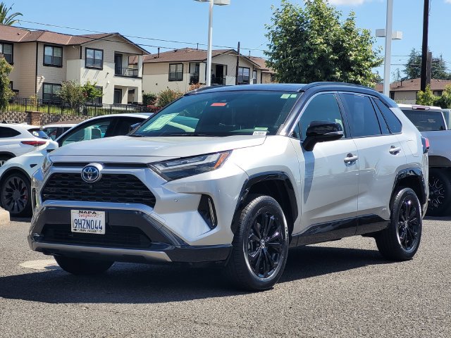 Certified 2023 Toyota RAV4 XSE AWD/4WD image 10