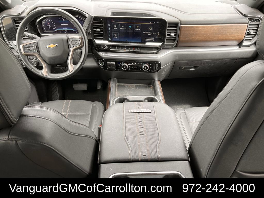 Used 2024 Chevrolet Silverado 3500 High Country w/ High Country Premium Package AWD/4WD image 11