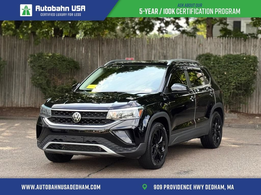 Used 2023 Volkswagen Taos SE w/ Panoramic Sunroof Package