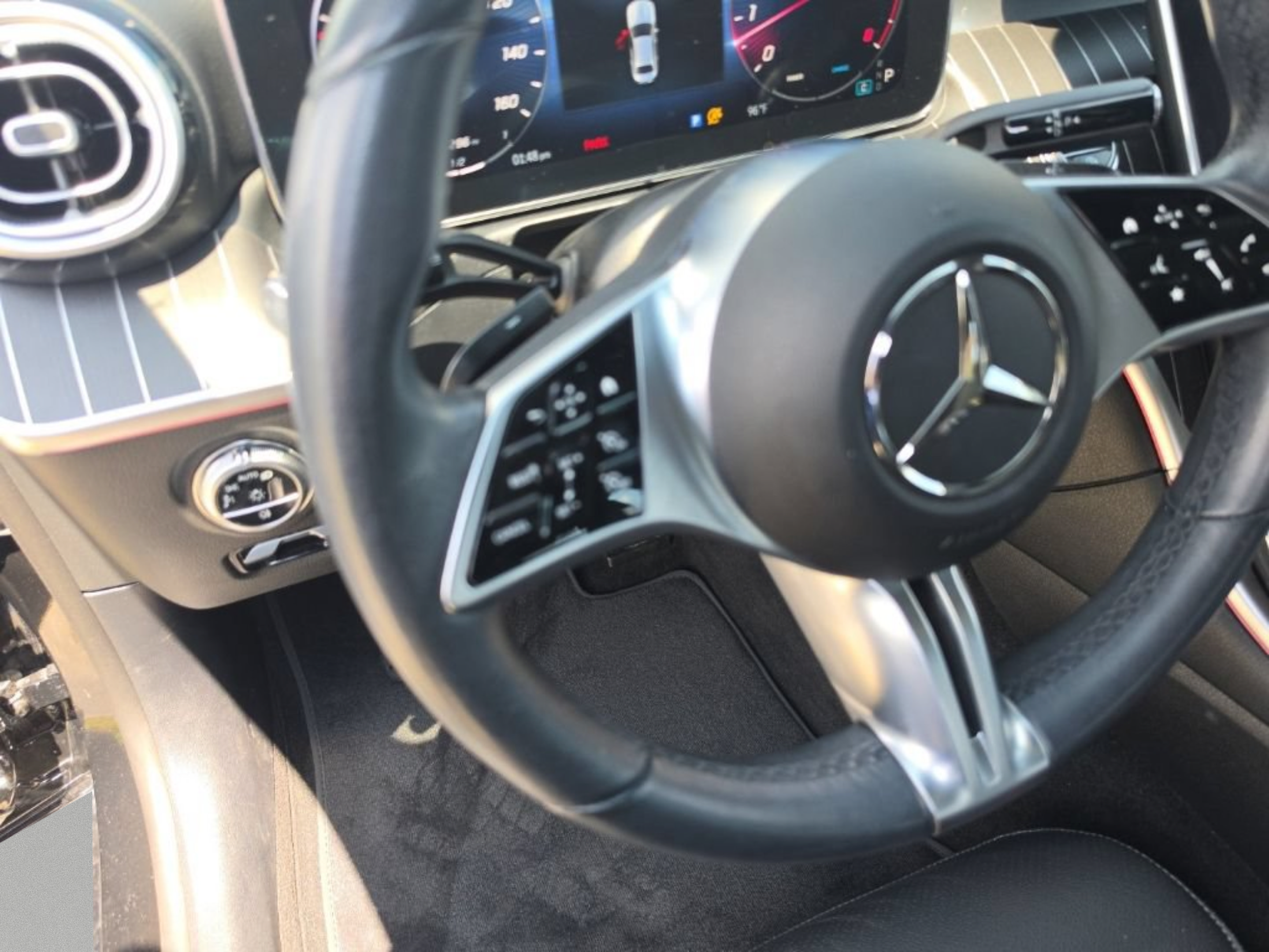 Used 2023 Mercedes-Benz C 300 Sedan image 20