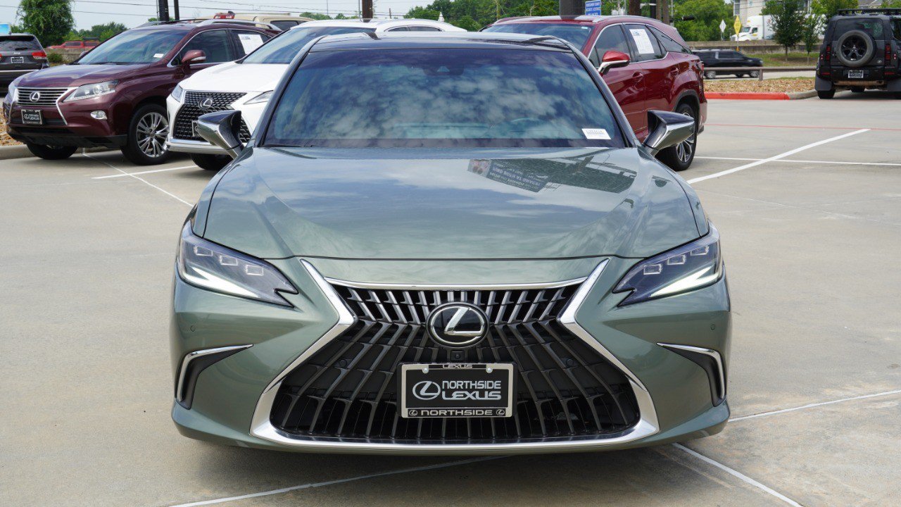 Certified 2024 Lexus ES 350 Ultra Luxury w/ Accessory Package (Z2) FWD image 2