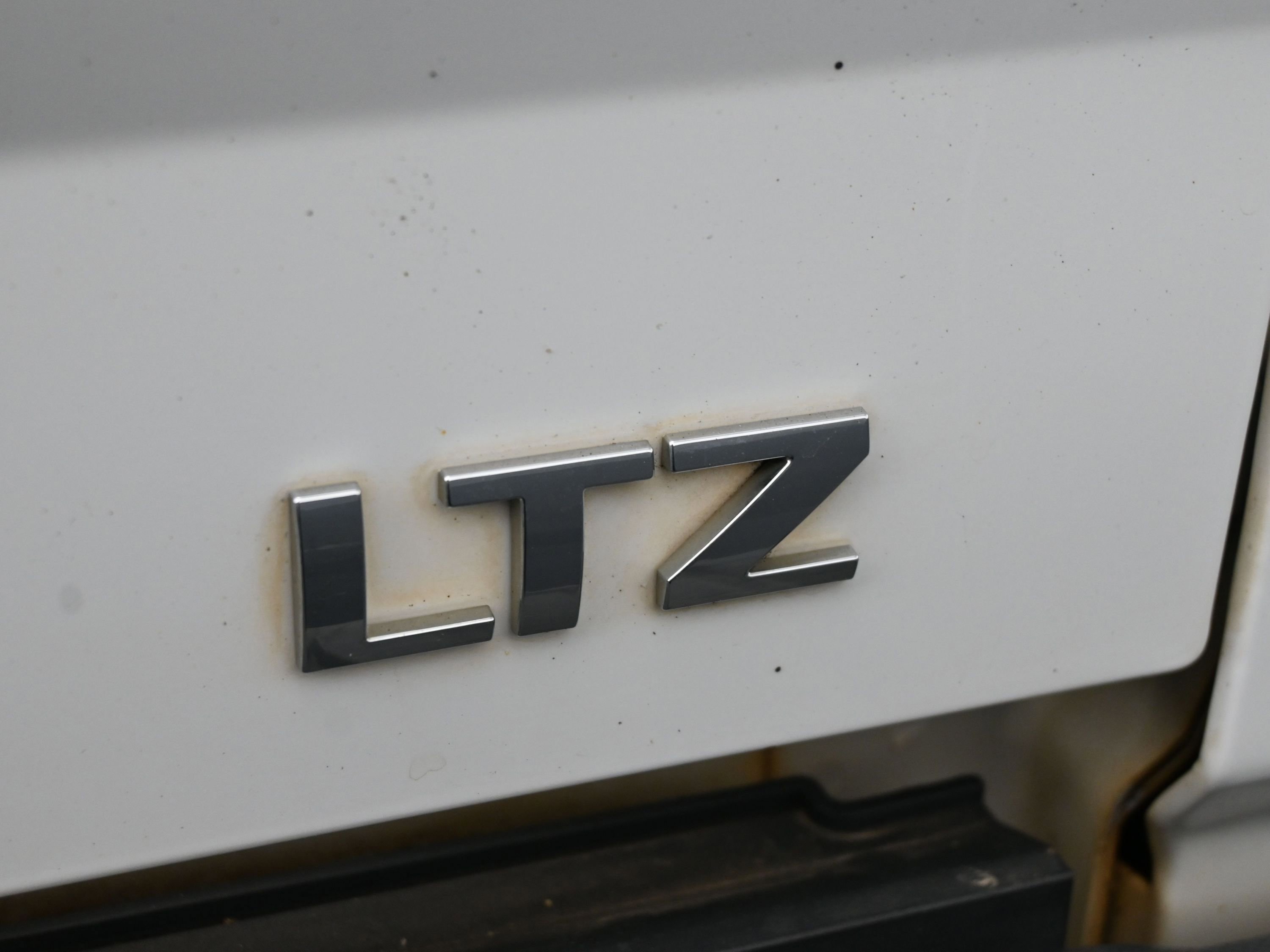 Used 2018 Chevrolet Silverado 2500 LTZ w/ Z71 Package, Off-Road image 16