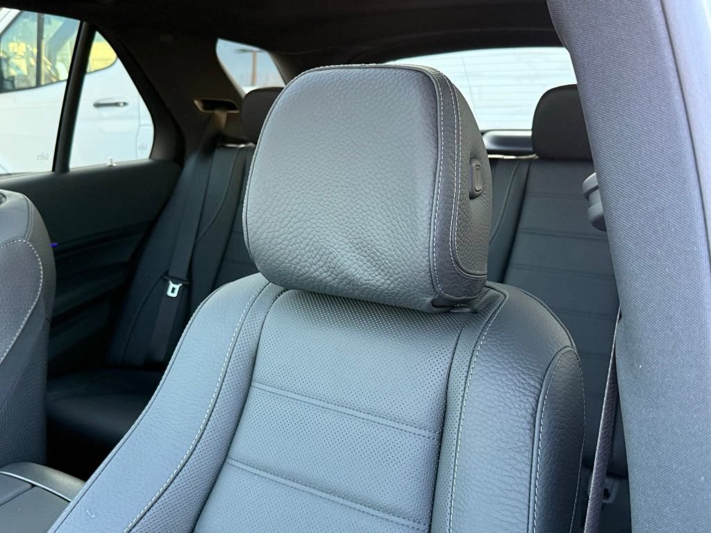 New 2025 Mercedes-Benz GLE 580 4MATIC image 3