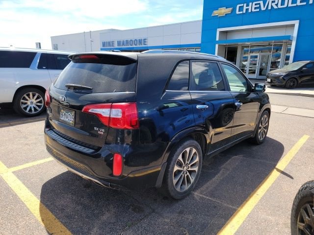 Used 2014 Kia Sorento SX w/ 3rd Row Package image 4