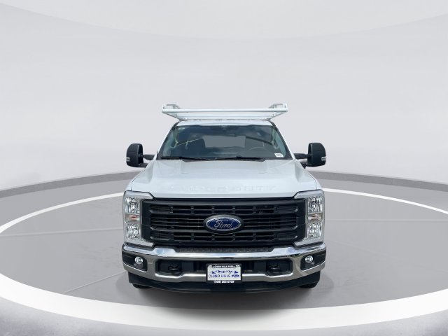 New 2026 Ford F350 XL w/ XL Chrome Package RWD image 2