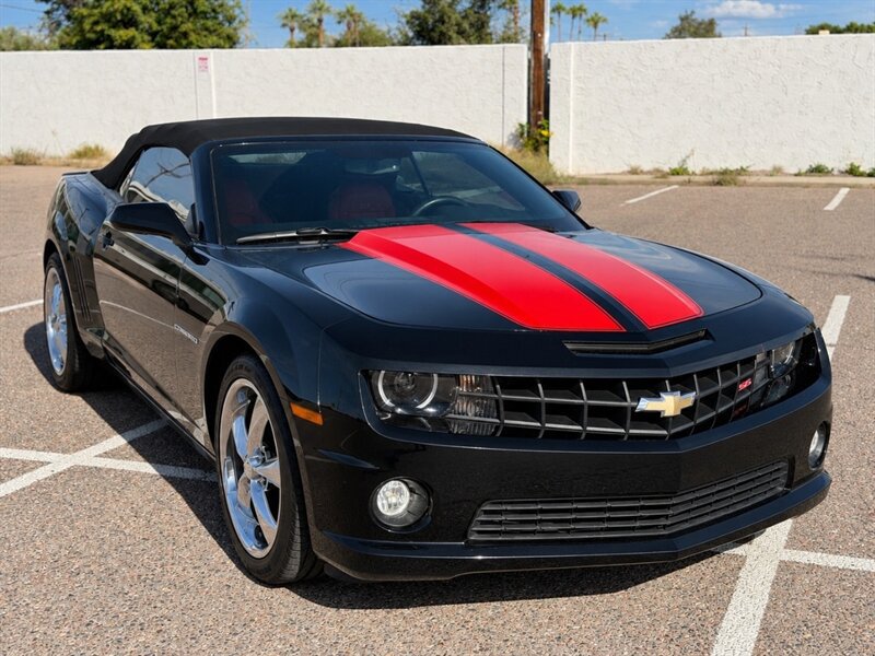 Used 2011 Chevrolet Camaro SS w/ RS Package RWD image 3