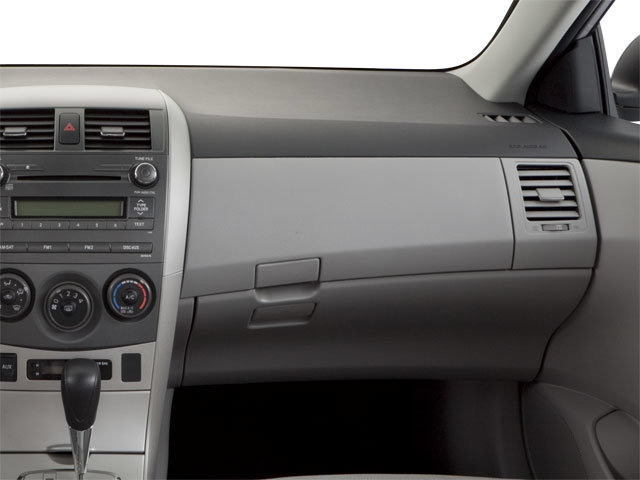 Used 2012 Toyota Corolla LE FWD image 19