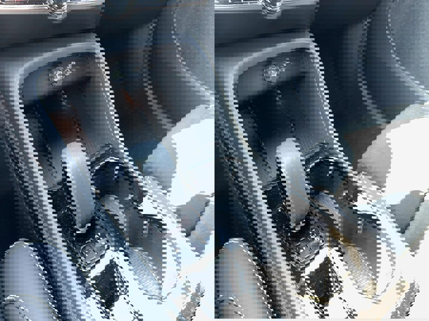 New 2026 Volvo XC40 B5 Ultra w/ Climate Package image 23