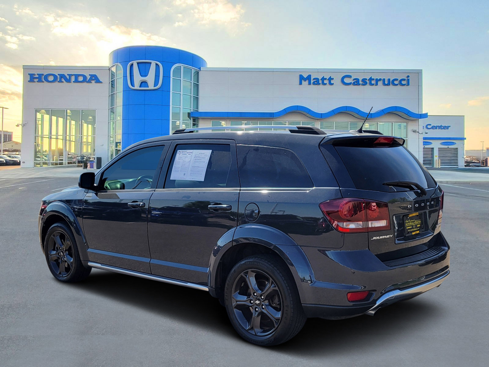 Used 2018 Dodge Journey Crossroad FWD image 3