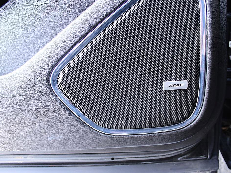 Used 2016 GMC Yukon XL Denali image 9