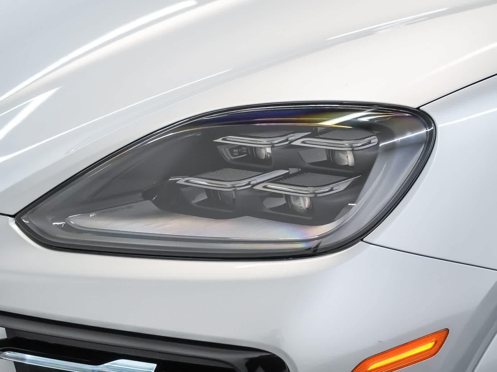 Certified 2026 Porsche Cayenne S AWD/4WD image 11