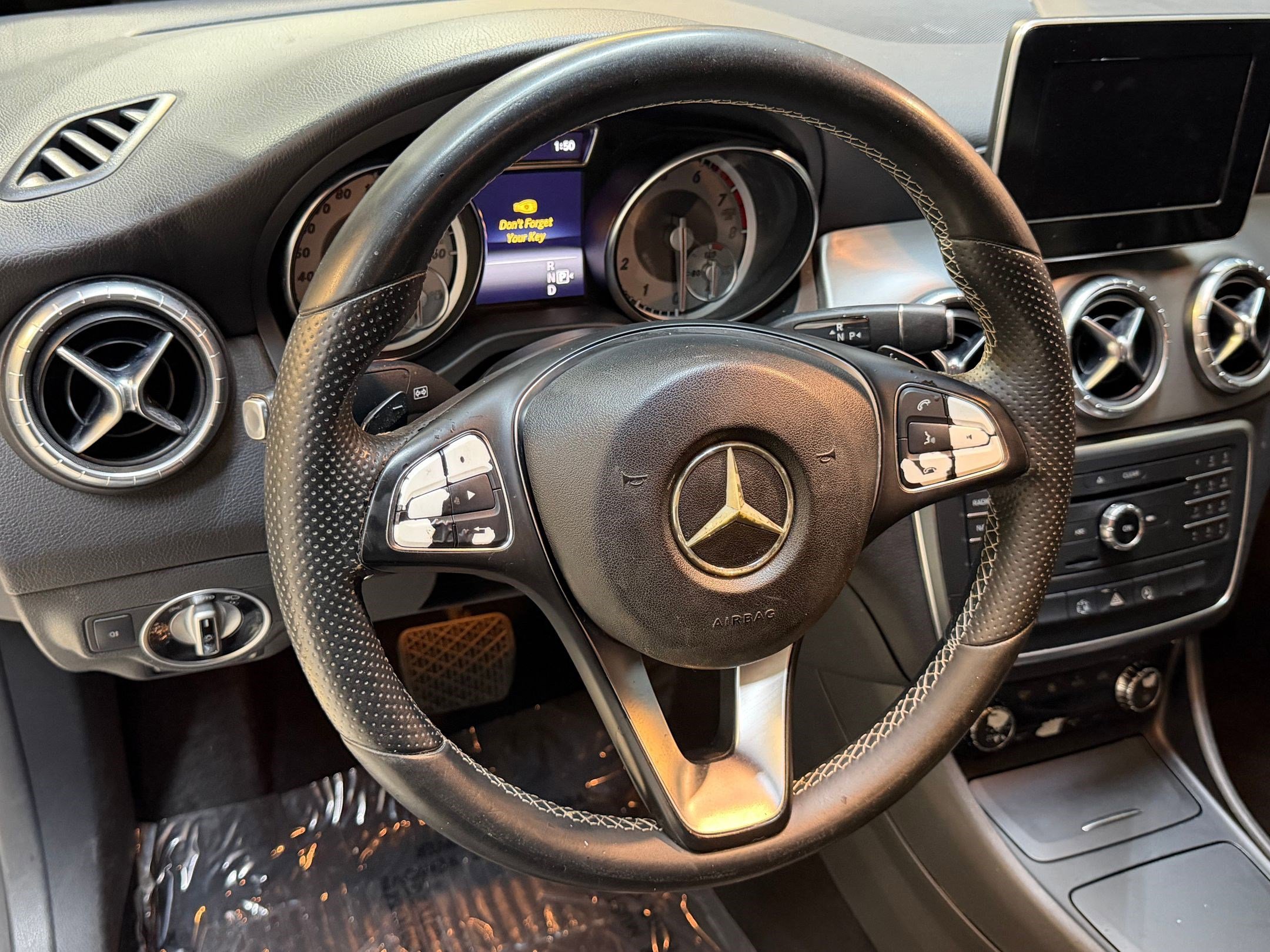 Used 2015 Mercedes-Benz CLA 250 image 14