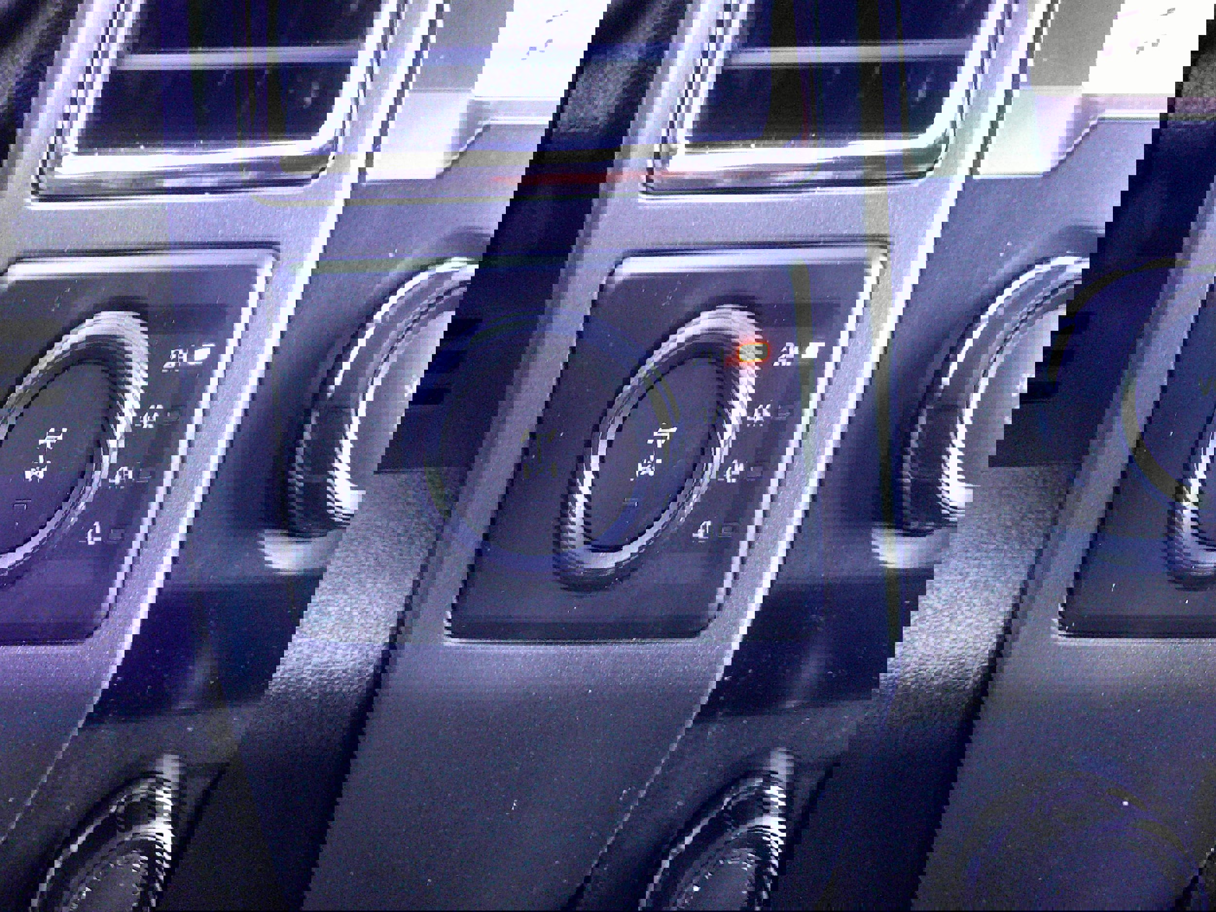 Used 2019 Ford F150 Raptor w/ Equipment Group 801A Mid image 19