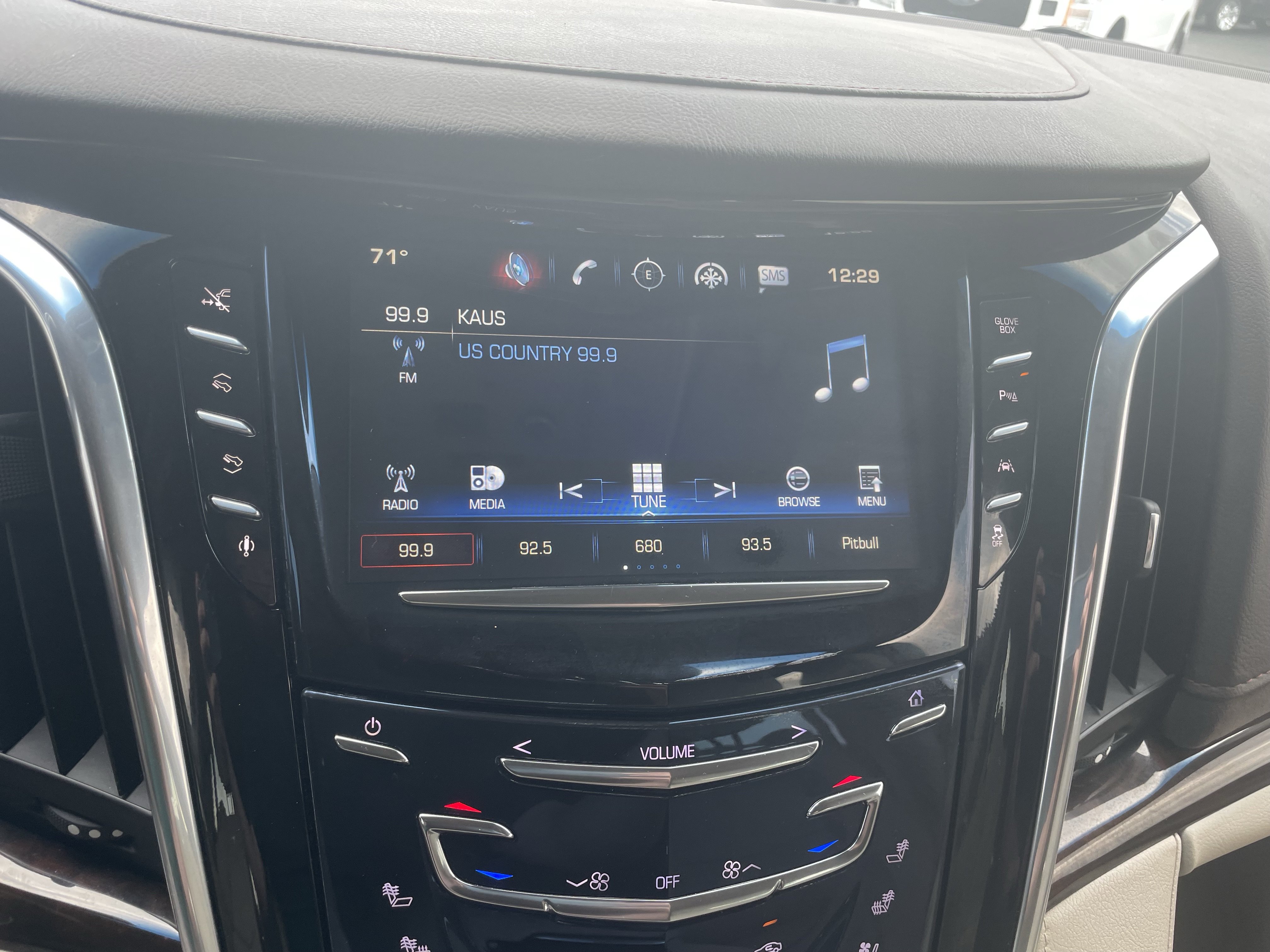 Used 2016 Cadillac Escalade ESV Premium AWD/4WD image 20