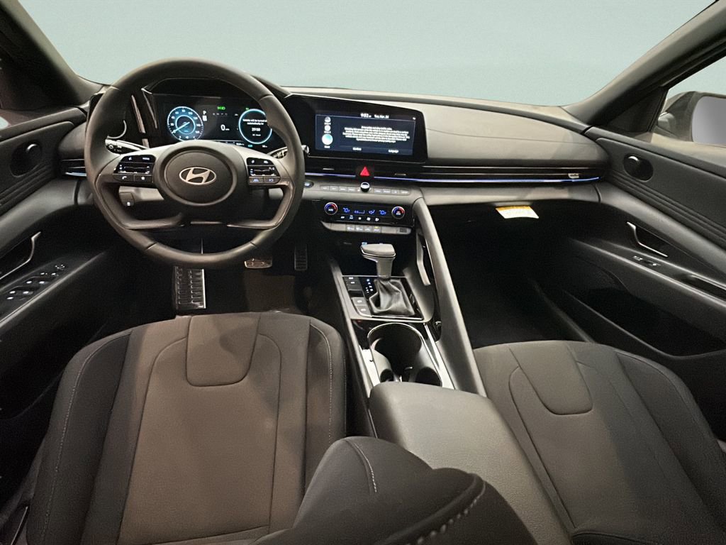 New 2026 Hyundai Elantra Sport image 17